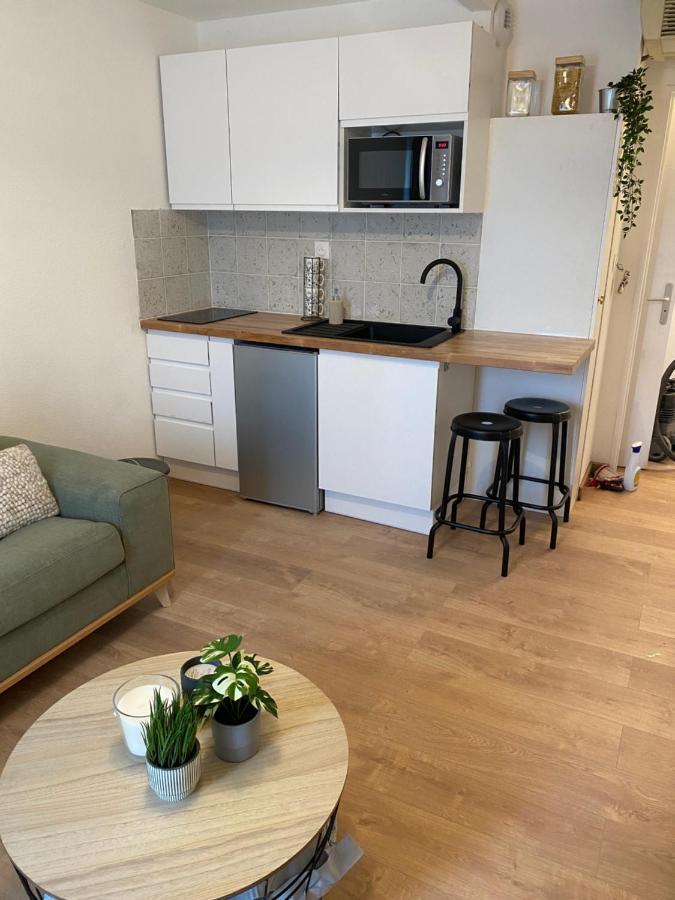 Apartament Le Studio De Lea Awinion Zewnętrze zdjęcie